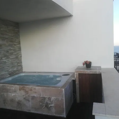 Riviera Penthouse Apartmán *