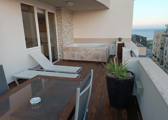 Riviera Penthouse Apartament *